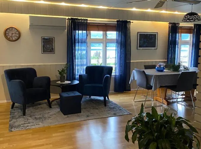 The House Of Mattis In Beautiful Innvik